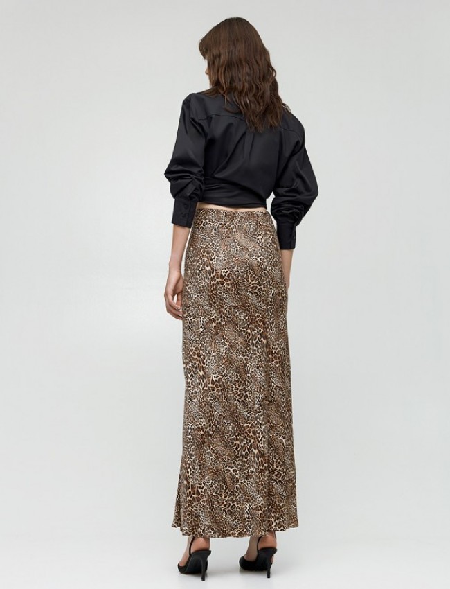 Animal printed μαύρη ψηλόμεση maxi φούστα σε λοξή γραμμή, με μικρό λεοπάρ μοτίβο, μικρό λάστιχο στην μέση και ρυθμιζόμενο κορδόνι Access