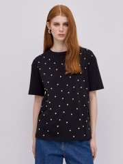 Μαύρη κοντομάνικη βαμβακερή oversized μπλούζα, με ρεγκλάν μανικοκόλληση, κλειστή στρογγυλή λαιμόκοψη και strass στο μπροστινό μέρος Access