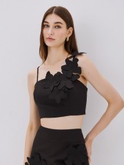 Μαύρο αμάνικο cropped τοπ, με λεπτές ρυθμιζόμενες τιράντες, απλικέ λουλούδια  και κλείσιμο με φερμουάρ πίσω Access 