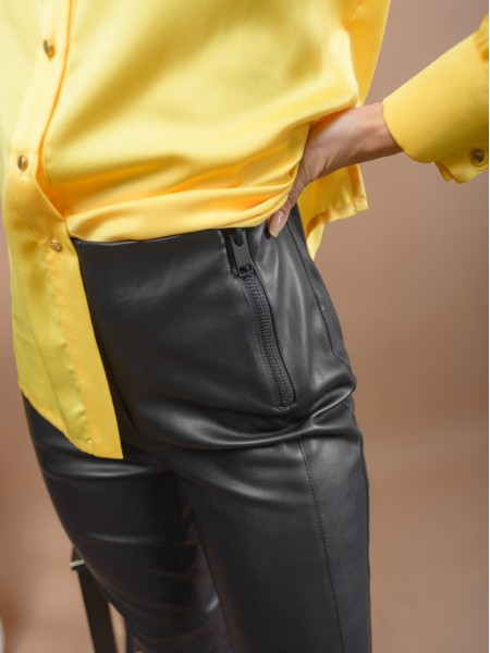 Μαύρο ψηλόμεσο faux-leather παντελόνι με εσωτερική επένδυση, διακοσμητικά εξωτερικά φερμουάρ, εσωτερικό λάστιχο στην μέση χωρίς τσέπες Access