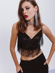 Μαύρο αμάνικο cropped top με ρυθμιζόμενες τιράντες, κρόσια με παγιέτα και κλείσιμο με φερμουάρ πίσω Access