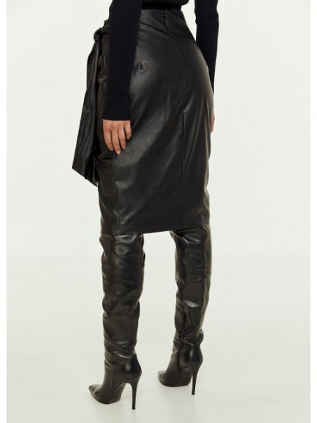 Μαύρη ψηλόμεση faux-leather midi φούστα κρουαζέ, με δέσιμο στο πλάι, ασύμμετρο ποδόγυρο και κλείσιμο με φερμουάρ πίσω Access