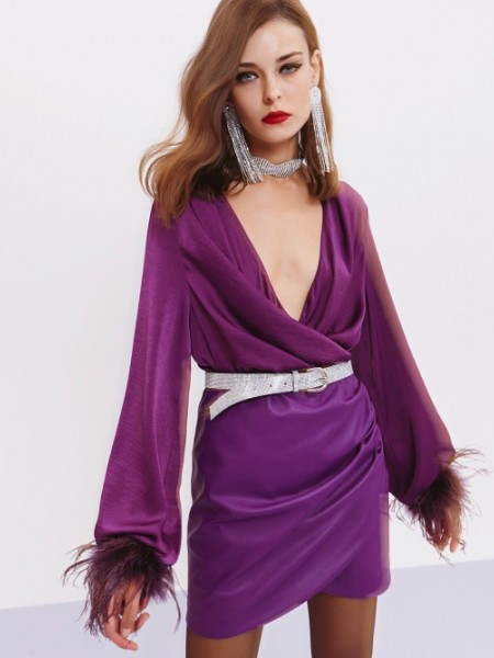 Μωβ faux-leather κοντή φούστα, με σούρες στο πλάι, λάστιχο στη μέση και κλείσιμο με φερμουάρ πίσω Access