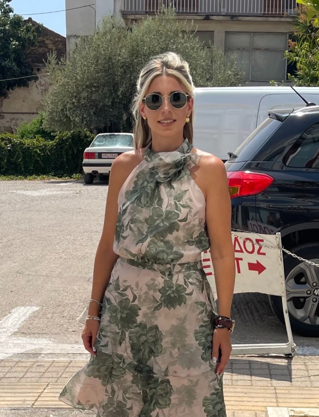 Floral printed λαδί αμάνικη μπλούζα με κλειστή λαιμόκοψη, παρτούς ώμους, αποσπώμενο λουλούδι με πούπουλα και κλείσιμο με φερμουάρ στην πλάτη Access