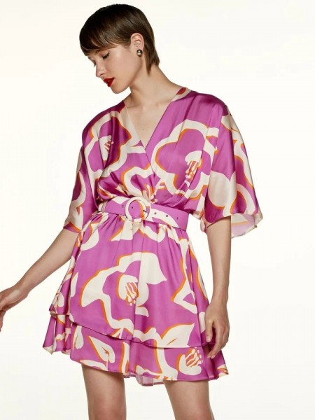 Floral printed φούξια κρουαζέ κοντό σατέν φόρεμα με ελαστική μέση, διπλό βολάν στο τελείωμα και αποσπώμενη ζώνη Access