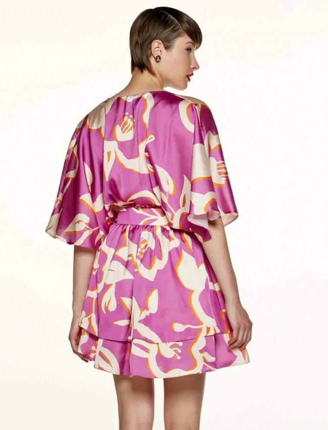 Floral printed φούξια κρουαζέ κοντό σατέν φόρεμα με ελαστική μέση, διπλό βολάν στο τελείωμα και αποσπώμενη ζώνη Access