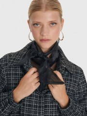Tweed μαύρο μακρυμάνικο κοντό jacket με εσωτερικό λάστιχο στο τελείωμα, πέτο γιακά και κρυφό κλείσιμο με κουμπιά μπροστά Αle 