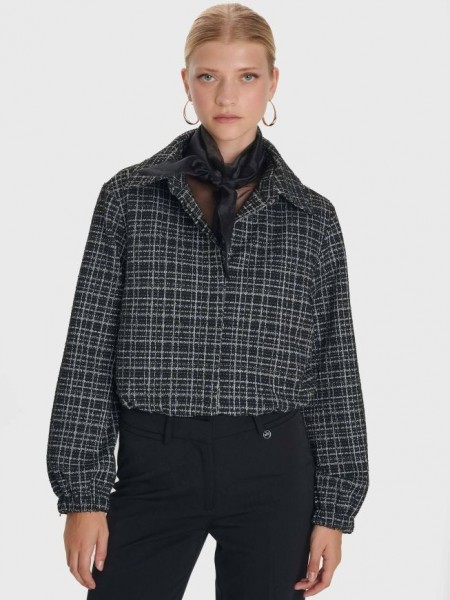 Tweed μαύρο μακρυμάνικο κοντό jacket με εσωτερικό λάστιχο στο τελείωμα, πέτο γιακά και κρυφό κλείσιμο με κουμπιά μπροστά Αle 