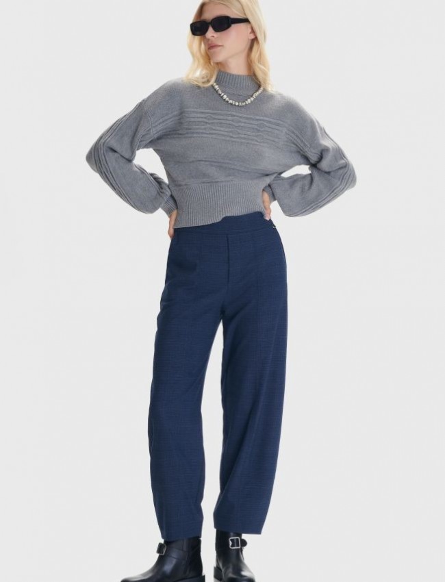 Καρώ μπλε ψηλόμεσο slouchy fit παντελόνι με πλαϊνές τσέπες, λάστιχο πίσω στη μέση και κλείσιμο με κρυφό φερμουάρ στο πλάι Ale 