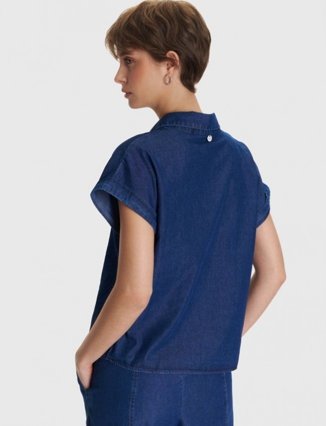 Blue jean tencel κοντομάνικο πουκάμισο, σε ίσια γραμμή, με πέτο γιακά και κλείσιμο με κουμπιά μπροστά Ale 
