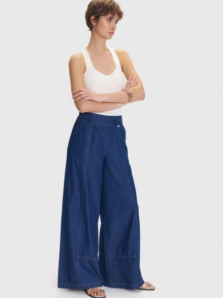 Blue Jean tencel ψηλόμεση παντελόνα με λάστιχο πίσω στη μέση, χαλαρή γραμμή, πλαϊνές τσέπες, διακοσμητικά γαζιά και κλείσιμο με κρυφό φερμουάρ στο πλάι ale 