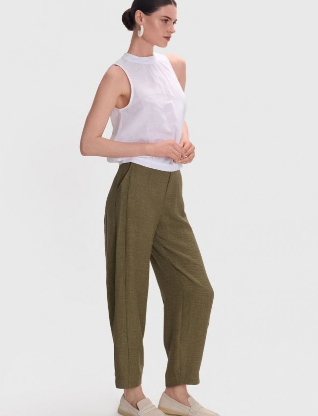 Χακί ψηλόμεσο slouchy-fit παντελόνι με διακοσμητικές ραφές, λάστιχο πίσω στην μέση και πλαϊνές τσέπες ale 