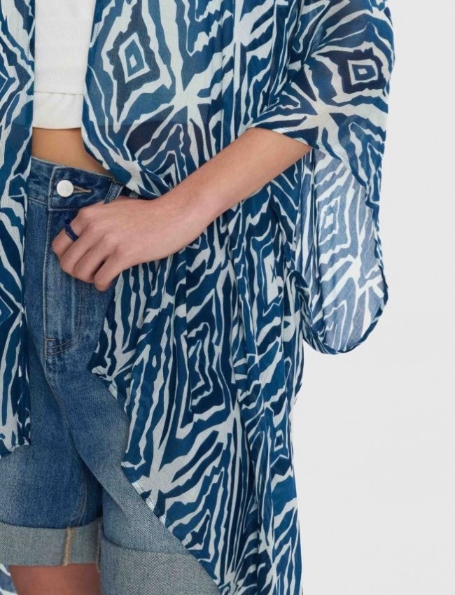 Εμπριμέ μπλε oversized κοντομάνικο κιμονό Ale 