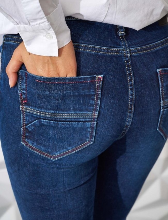 Blue jean high-waisted, σε στενή γραμμή, με μπροστινές τσέπες και κλείσιμο με φερμουάρ και κουμπί Ale