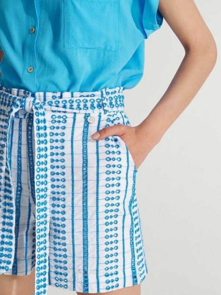 Εμπριμέ γαλάζιο broderie ψηλόμεσο σορτς με πλαϊνές  τσέπες και αποσπώμενη ζώνη Ale