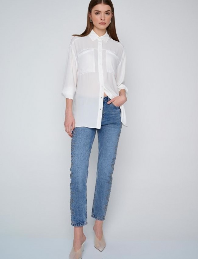 Blue jean high waisted σταθερό παντελόνι σε ίσια γραμμή με στρασάκια κατά μήκος στο πλάι Ale