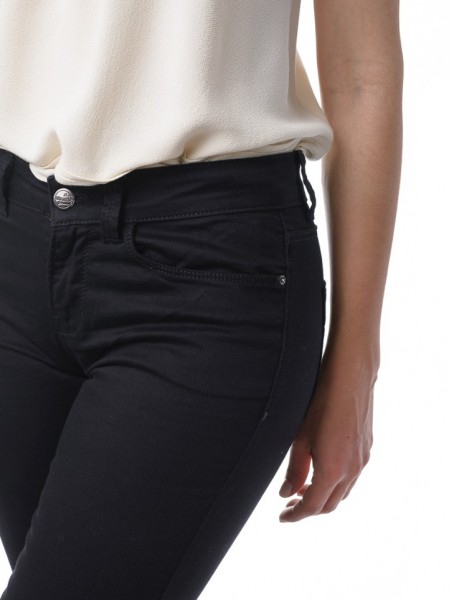 Μαύρο παντελόνι skinny πεντάτσεπο Attrattivo