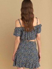 Floral printed μπλε ψηλόμεση κοντή φούστα, σε ελαφρώς κλος γραμμή, κλείσιμο με φερμουάρ στο πλάι και μη αποσπώμενη ζώνη Attrattivo 