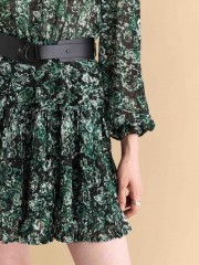 Floral printed πράσινο μακρυμάνικο κοντό φόρεμα από μουσελίνα με λουπέτο λαιμόκοψη, διαφάνεια στο πάνω μέρος, ελαστική μέση, βολάν στο τελείωμα και αποσπώμενη faux-leather ζώνη Attrattivo 