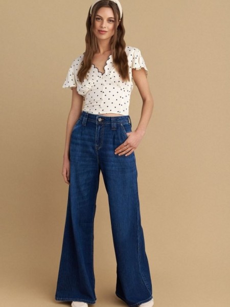 Blue jean ψηλόμεση wide-leg παντελόνα, με ταμπά γαζιά, πλαϊνές τσέπες και κλείσιμο με κουμπιά και κουμπί μπροστά Attrattivo 
