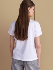 Λευκό βαμβακερό κοντομάνικο t-shirt, με κλειστή στρογγυλή λαιμόκοψη, με μπροστινό τύπωμα animal κόκκινες καρδίες και λογότυπο "We are the perfect match" Attrattivo   
