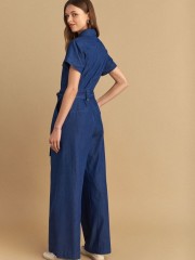 Blue Jean tencel shirt-look ολόσωμη φόρμα σε μεσάτη γραμμή, μπροστινές πιέτες, πλαϊνές τσέπες και αποσπώμενη υφασμάτινη ζώνη Attrattivo
