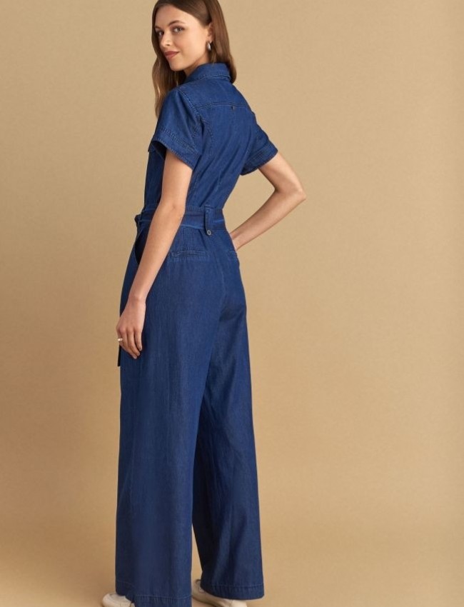 Blue Jean tencel shirt-look ολόσωμη φόρμα σε μεσάτη γραμμή, μπροστινές πιέτες, πλαϊνές τσέπες και αποσπώμενη υφασμάτινη ζώνη Attrattivo