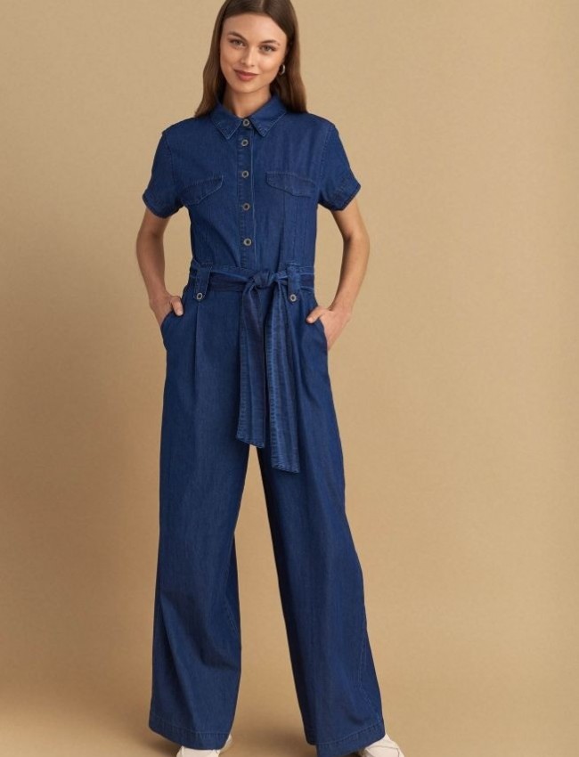 Blue Jean tencel shirt-look ολόσωμη φόρμα σε μεσάτη γραμμή, μπροστινές πιέτες, πλαϊνές τσέπες και αποσπώμενη υφασμάτινη ζώνη Attrattivo
