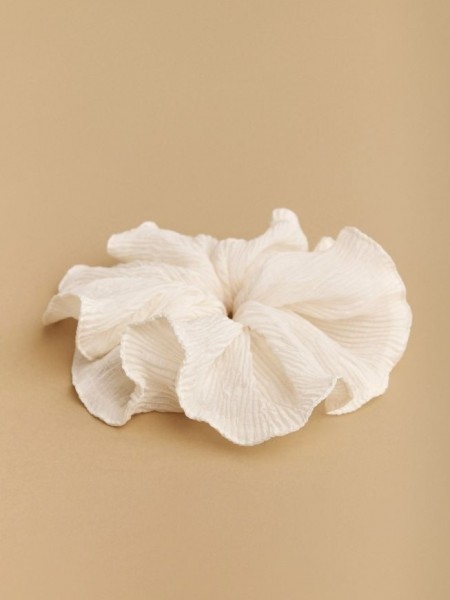 Λευκό scrunchie με ανάγλυφη υφή Attrattivo 