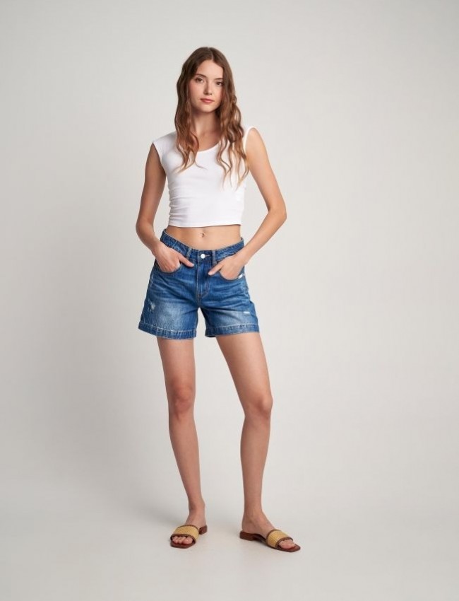 Blue jean ψηλόμεσο σορτς με ρεβέρ και εξωτερικές τσέπες  Attrattivo 