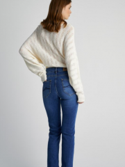 Blue jean παντελόνι regular fit χωρίς έντονα ξαβάμματα, με ταμπά γαζιά και τετράγωνες τσέπες πίσω Attrattivo 
