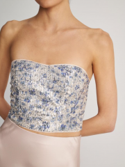 Εμπριμέ ασημί strapless μπλούζα-μπούστο με κεντημένες παγιέτες και κλείσιμο μ φερμουάρ στην πλάτη Attrattivo 