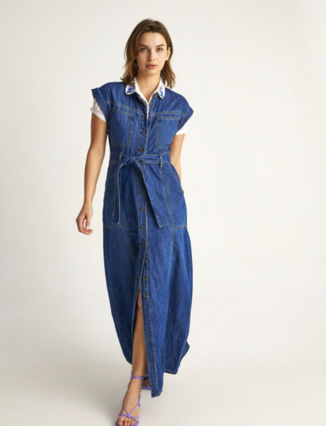 Blue jean αμάνικο maxi φόρεμα με στρογγυλή λαιμόκοψη, μπροστινές τσέπες και αποσπώμενη ζώνη Attrattivo