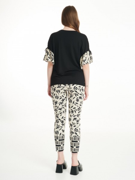 Floral printed βανίλια ψηλόμεσο βαμβακερό παντελόνι αστραγάλου με συνδυασμό διαφορετικού print στο τελείωμα, πατιλέτες πίσω και κλείσιμο με ιδιαίτερο κουμπί μπροστά Badoo 