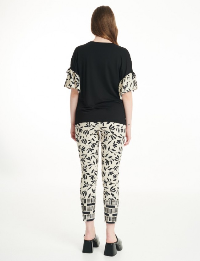Floral printed βανίλια ψηλόμεσο βαμβακερό παντελόνι αστραγάλου με συνδυασμό διαφορετικού print στο τελείωμα, πατιλέτες πίσω και κλείσιμο με ιδιαίτερο κουμπί μπροστά Badoo 