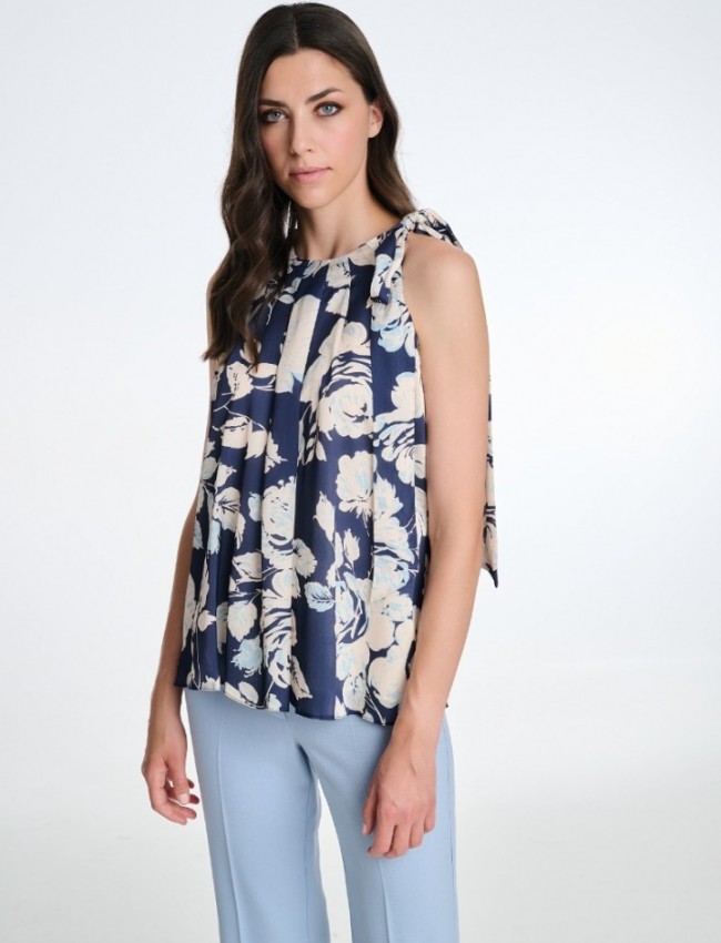 Floral printed μπλε σατέν αμάνικη μπλούζα, με halter λαιμόκοψη, παρτούς ώμους, σούρες μπροστά και μη αποσπώμενο φιόγκο στο πλάι Badoo