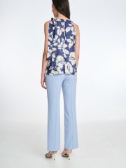 Floral printed μπλε σατέν αμάνικη μπλούζα, με halter λαιμόκοψη, παρτούς ώμους, σούρες μπροστά και μη αποσπώμενο φιόγκο στο πλάι Badoo