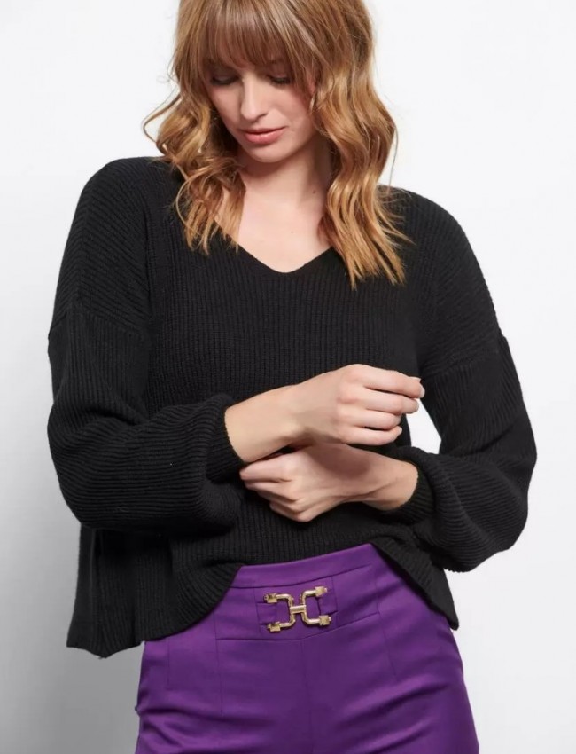 Μαύρη μακρυμάνικη πλεκτή oversized μπλούζα με V-λαιμόκοψη και ρεγκλάν μανικοκόλληση Bill Cost