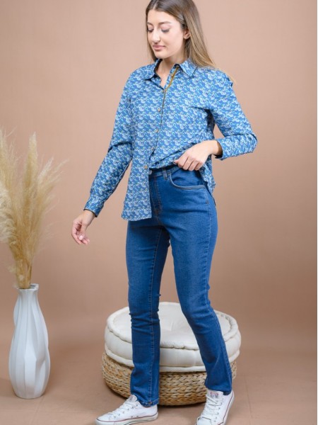 Blue jean ψηλόμεσο ελαστικό παντελόνι σε ίσια γραμμή με ταμπά γαζιά και κλείσιμο με κουμπί και φερμουάρ μπροστά Cms