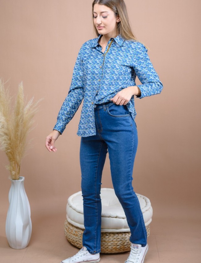 Blue jean ψηλόμεσο ελαστικό παντελόνι σε ίσια γραμμή με ταμπά γαζιά και κλείσιμο με κουμπί και φερμουάρ μπροστά Cms