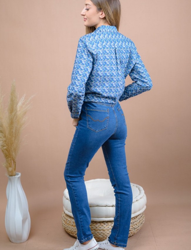 Blue jean ψηλόμεσο ελαστικό παντελόνι σε ίσια γραμμή με ταμπά γαζιά και κλείσιμο με κουμπί και φερμουάρ μπροστά Cms