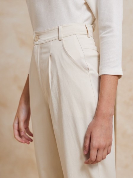 Βανίλια ψηλόμεσο slouchy-fit παντελόνι με πιέτες, πλαϊνές τσέπες και κλείσιμο με φερμουάρ Enzzo