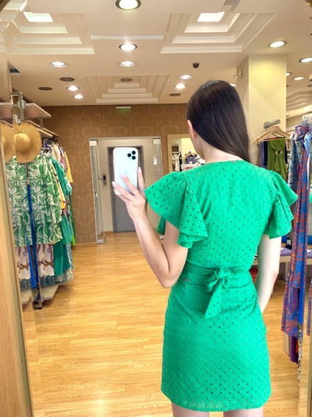 Πράσινη broderie κοντή φούστα σε Α-γραμμή και κλείσιμο με κρυφό φερμουάρ στο πλάι ENZZO
