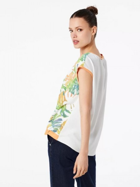 Floral printed λευκή κοντομάνικη λινή μπλούζα με στρογγυλή λαιμόκοψη και τρέσα πορτοκαλί στα τελειώματα Forel