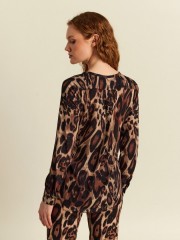Animal printed μαύρο μακρυμάνικο πουκάμισο σε ίσια γραμμή, με χρυσά κουμπιά, μικρό τσεπάκι μπροστά και κουφοπιέτα στην πλάτη Forel