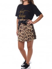Μαύρο κοντομάνικο t-shirt με animal printed τύπωμα best things Hype