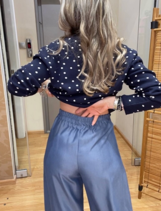 Light blue Jean tencel slouchy-fit σχεδιαστικό παντελόνι, με λάστιχο πίσω στην μέση, κρυφό φερμουάρ στο πλάι και πλαϊνές τσέπες innocent 