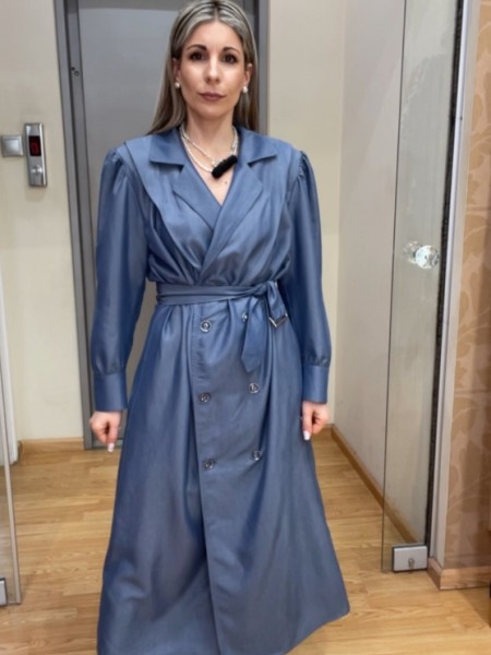 Blue tencel midi shirt-look φόρεμα σε φαρδιά γραμμή, βάτες στους ώμους, φαρδιά μανίκια με κουφόπιετες και αποσπώμενη ζώνη στην μέση Innocent