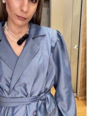 Blue tencel midi shirt-look φόρεμα σε φαρδιά γραμμή, βάτες στους ώμους, φαρδιά μανίκια με κουφόπιετες και αποσπώμενη ζώνη στην μέση Innocent