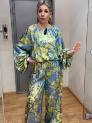 Floral printed κίτρινη-σιελ ψηλόμεση σατέν παντελόνα σε φαρδιά γραμμή, λάστιχο στην μέση και χωρίς τσέπες Innocent